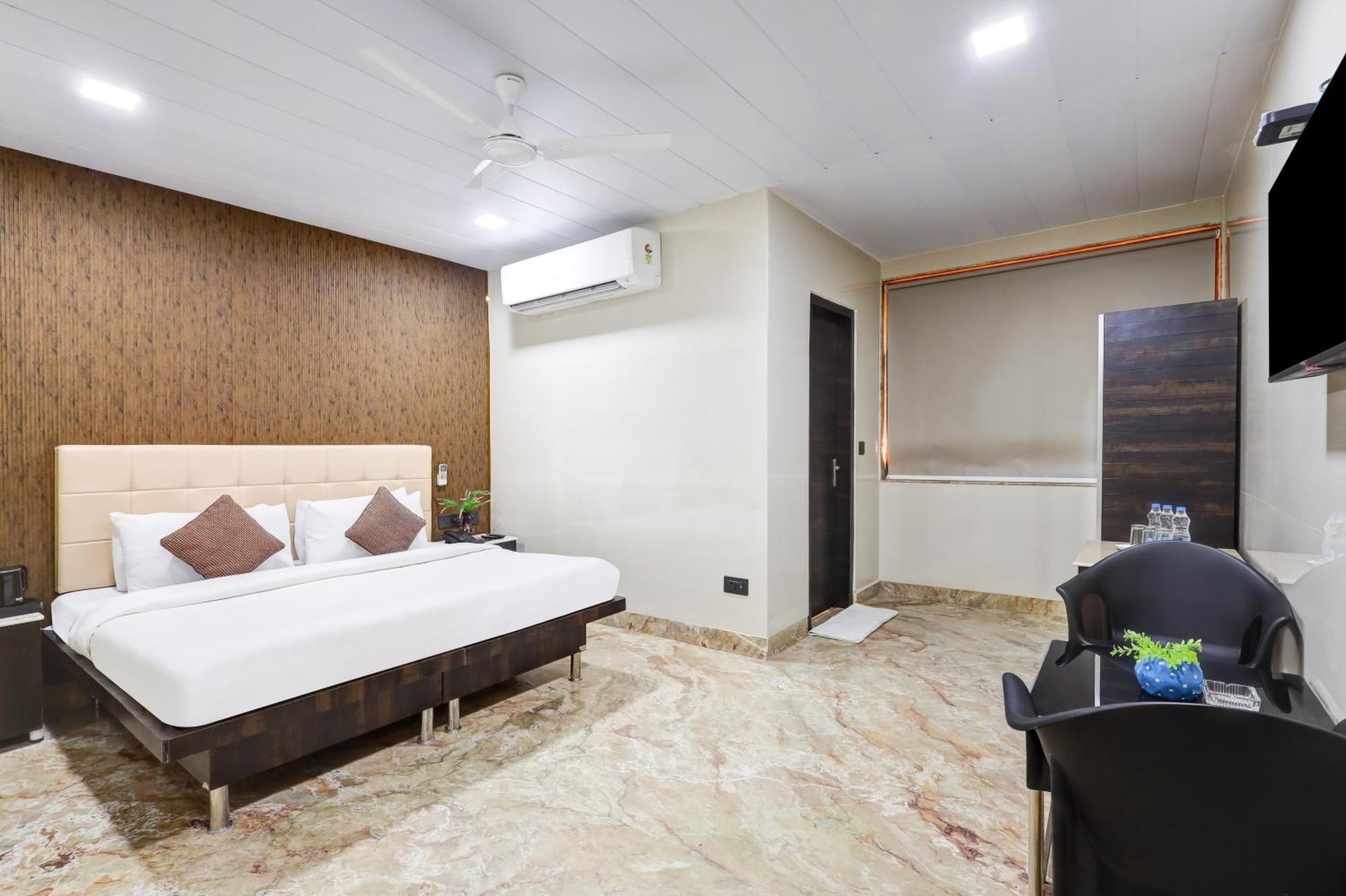 Hotel Singh Palace Delhi  Ngoại thất bức ảnh