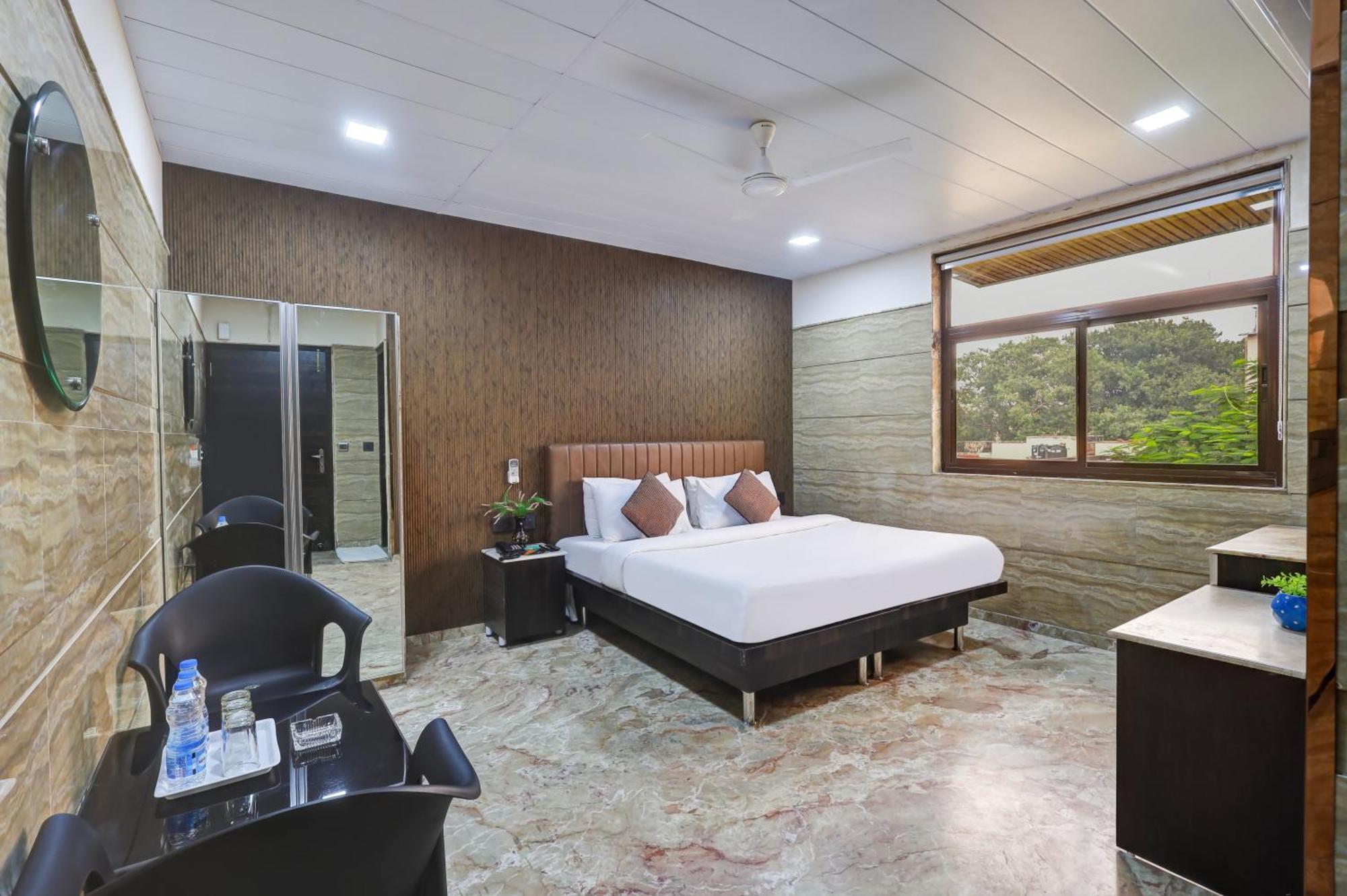 Hotel Singh Palace Delhi  Ngoại thất bức ảnh