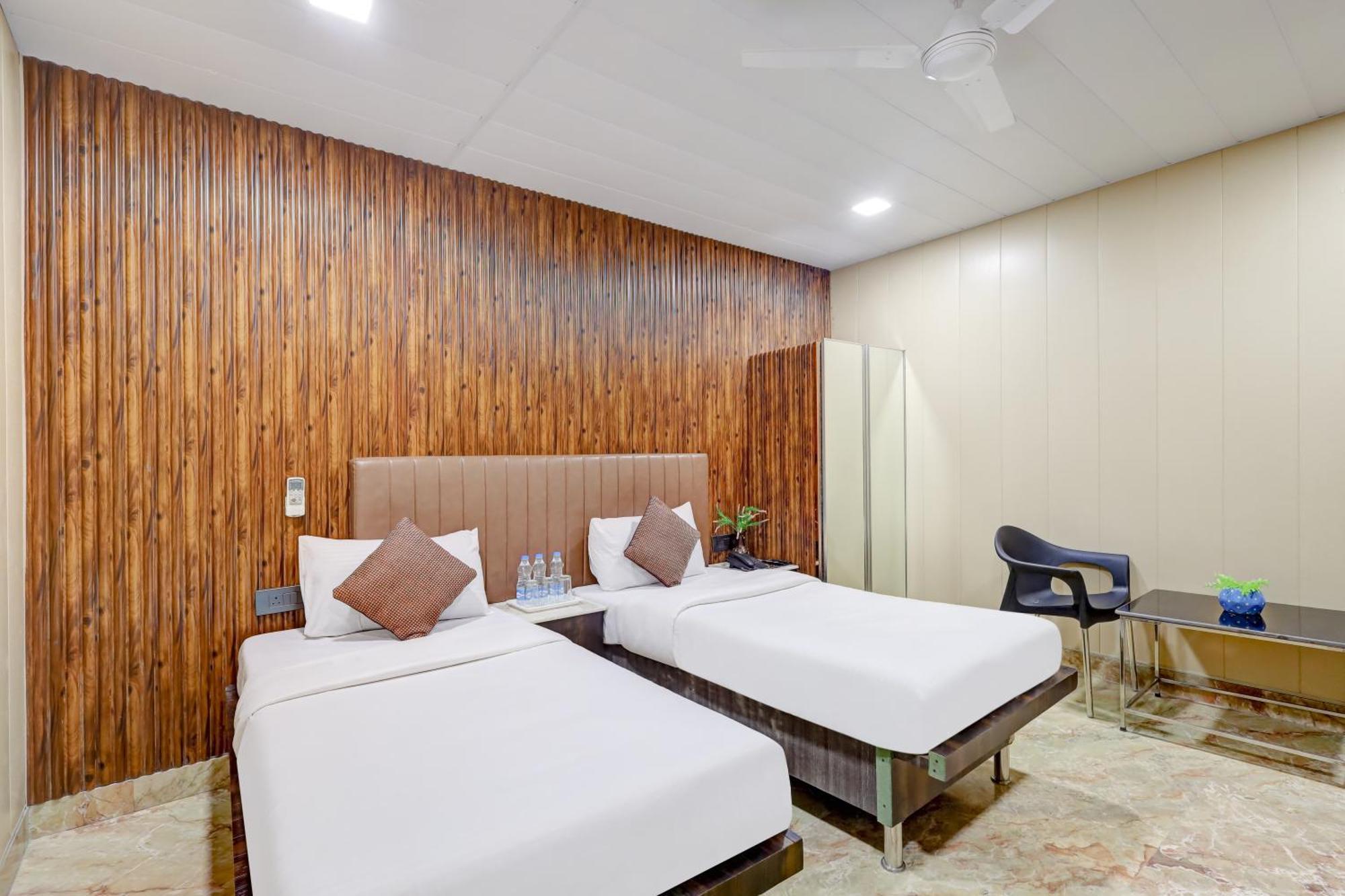 Hotel Singh Palace Delhi  Ngoại thất bức ảnh