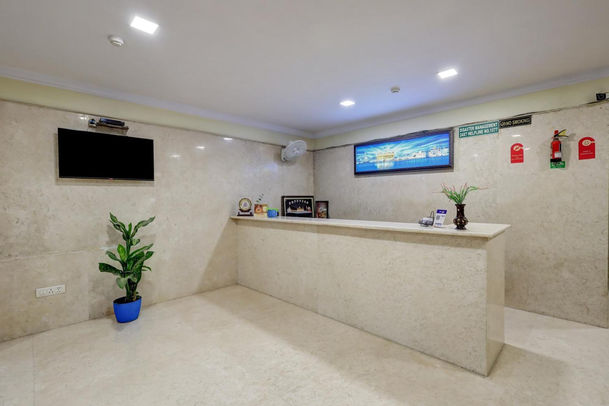 Hotel Singh Palace Delhi  Ngoại thất bức ảnh