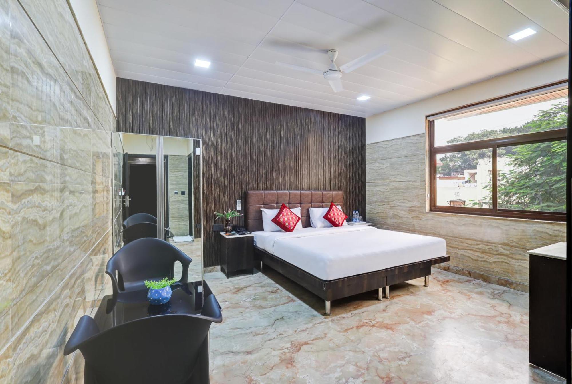 Hotel Singh Palace Delhi  Ngoại thất bức ảnh